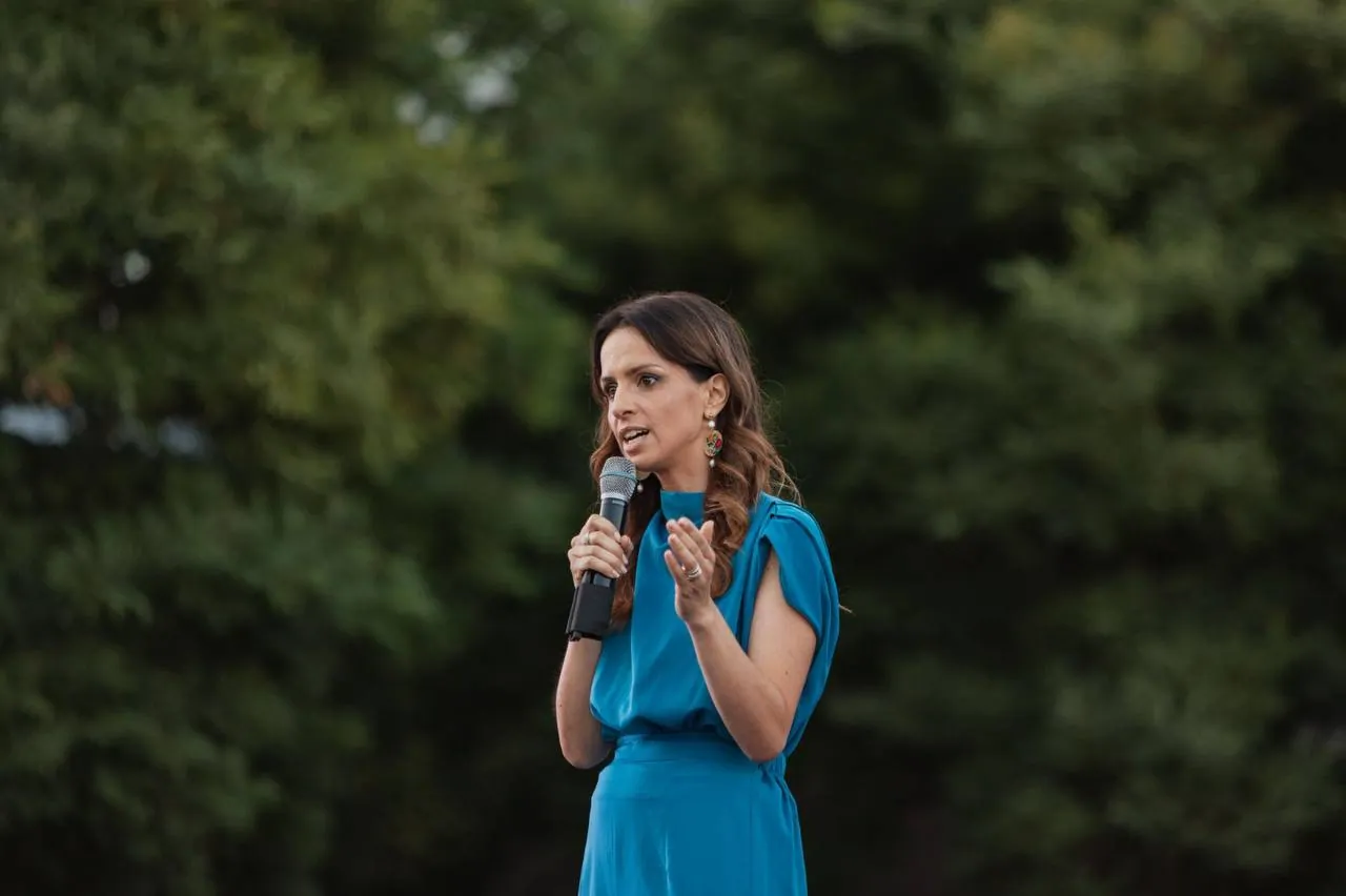 Enrica Sabatini interviene al Diploma Day 2025 dell'ITE Tosi di Busto Arsizio